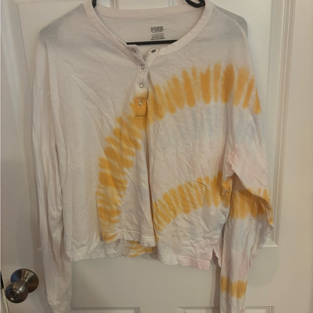 Victoria’s Secret Pink Tie-Dye Long Sleeve Cropped Henley Shirt